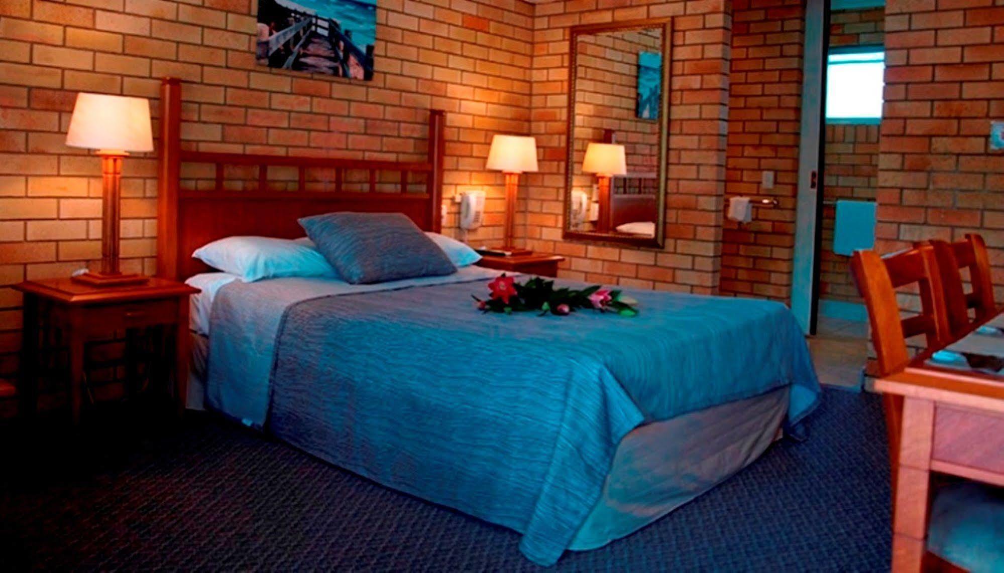 Pacific Paradise Airport Motel Εξωτερικό φωτογραφία